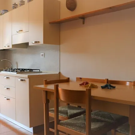 アパートホテル アパルタメンティ ヴァルベラ ビビオーネ