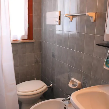 Valbella - With Pool Apart Otel