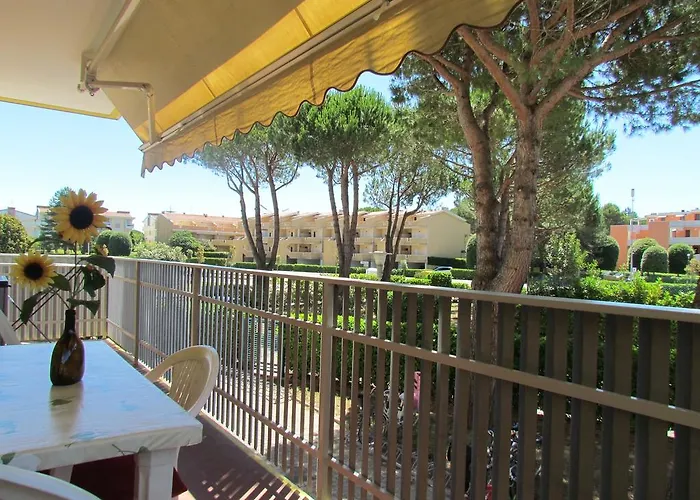 Apart Otel Valbella 3*