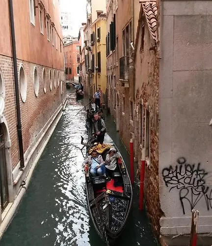 Valbella Apart Otel 3*